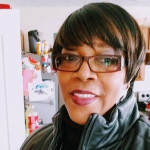 Meet your Posher, Sherry